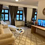 Macabu Porto Πλάουεν