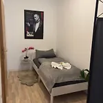 Macabu Porto * Πλάουεν