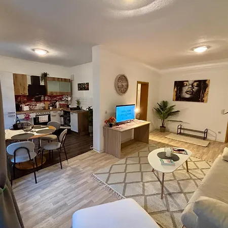 Macabu Porto Апартаменты Плауэн